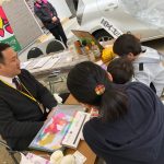 サンブランドハウス岡山店の見学会の様子です。