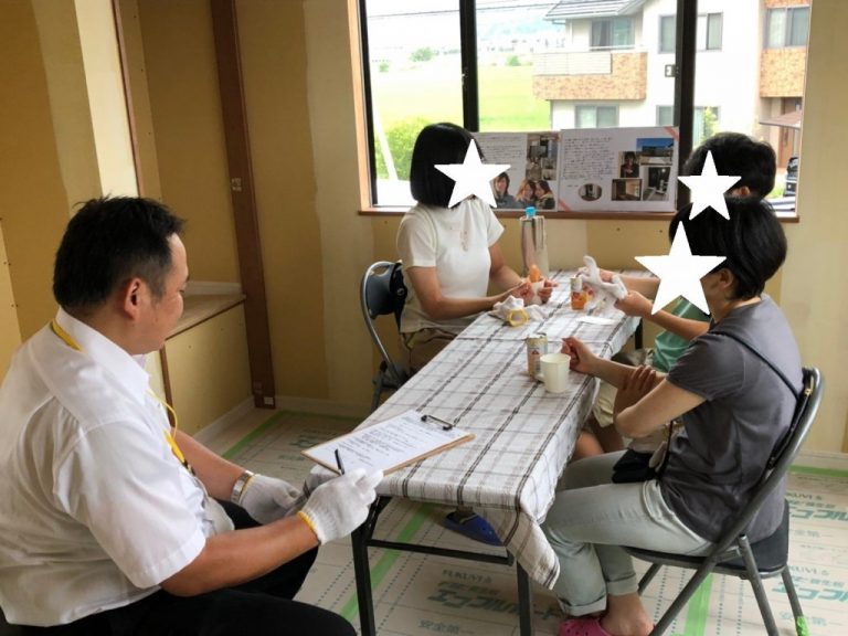 サンブランドハウス岡山店の見学会の様子です。