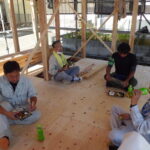 高知県土佐市で新築工事建築中のYさん邸の上棟時の写真です。
